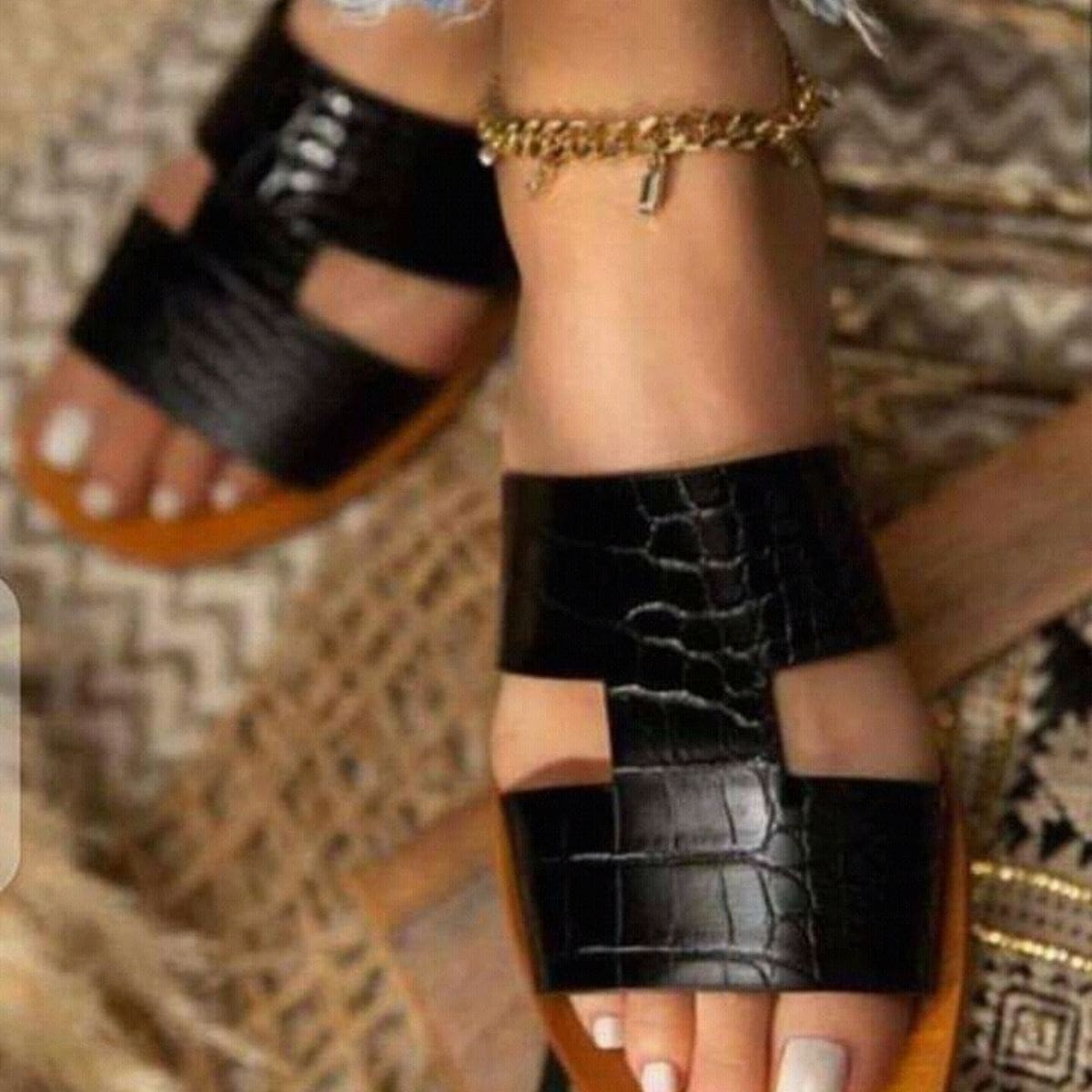 Oyita Collections Female Footwear