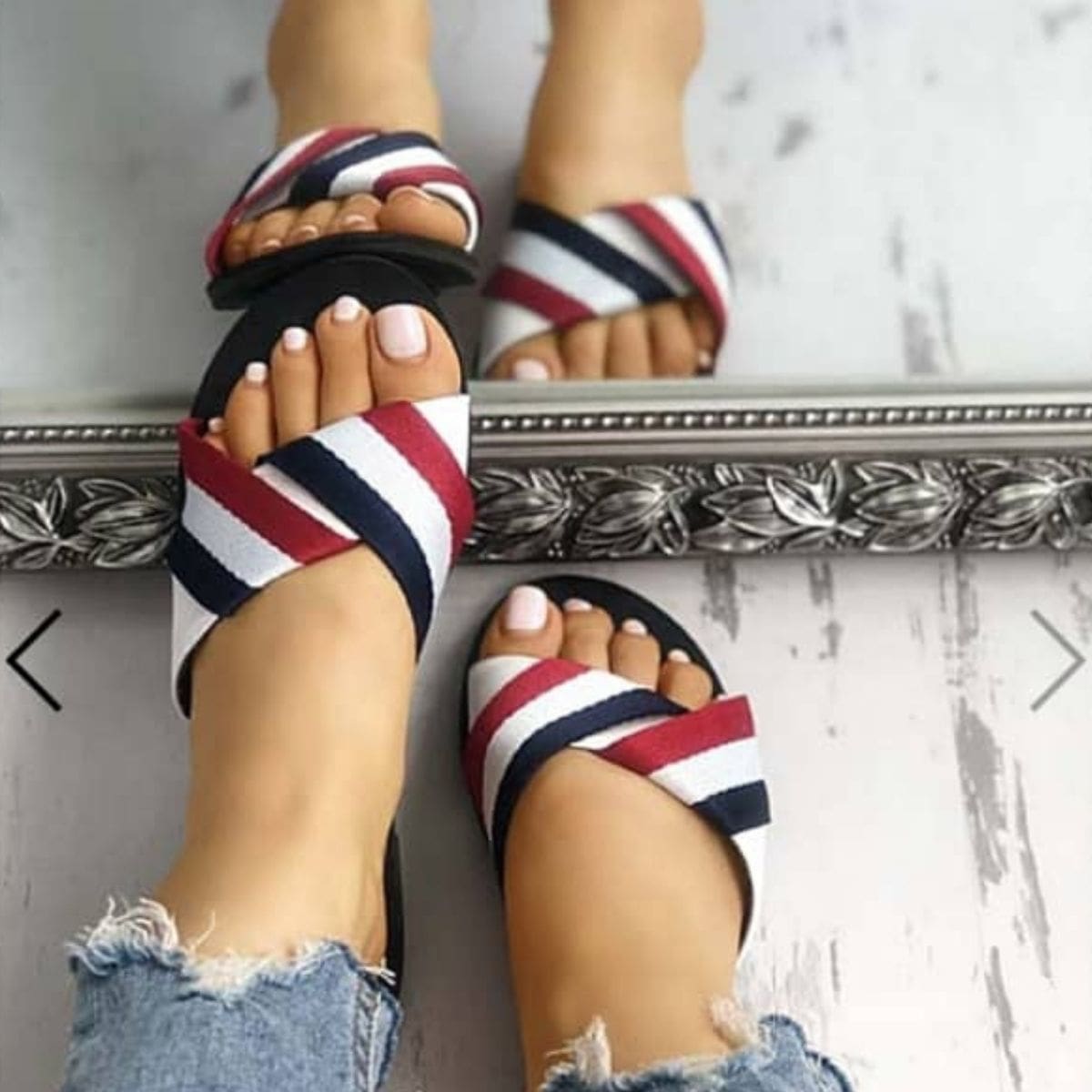 Oyita Multicolour Slippers for Royalties