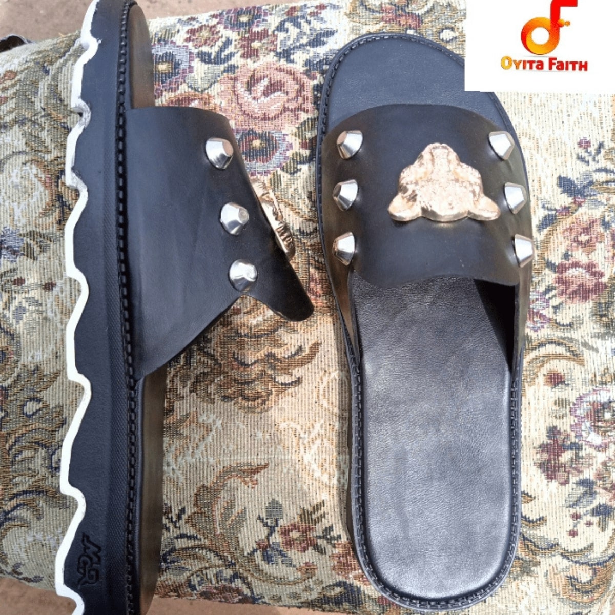 Simple Slide for Men
