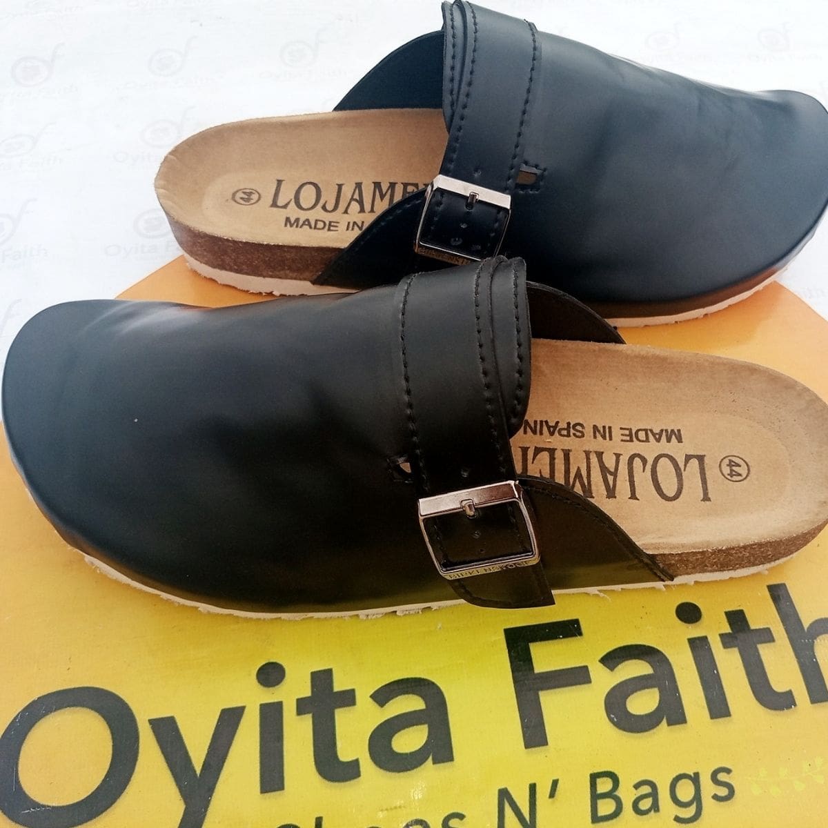 Cover Unisex Betula Shoe
