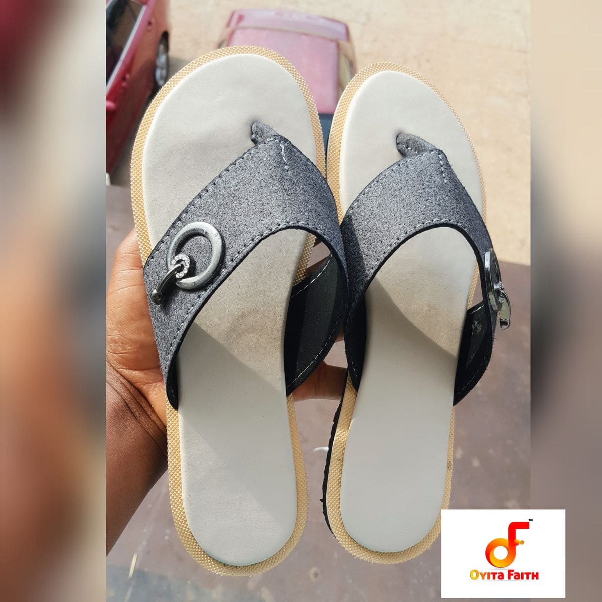 Simple Ash Female Slippers