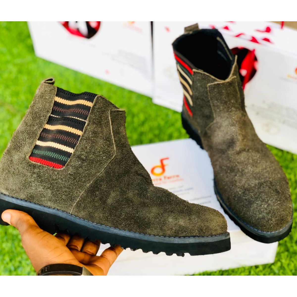 Skin Klever Kicks Male Shoe